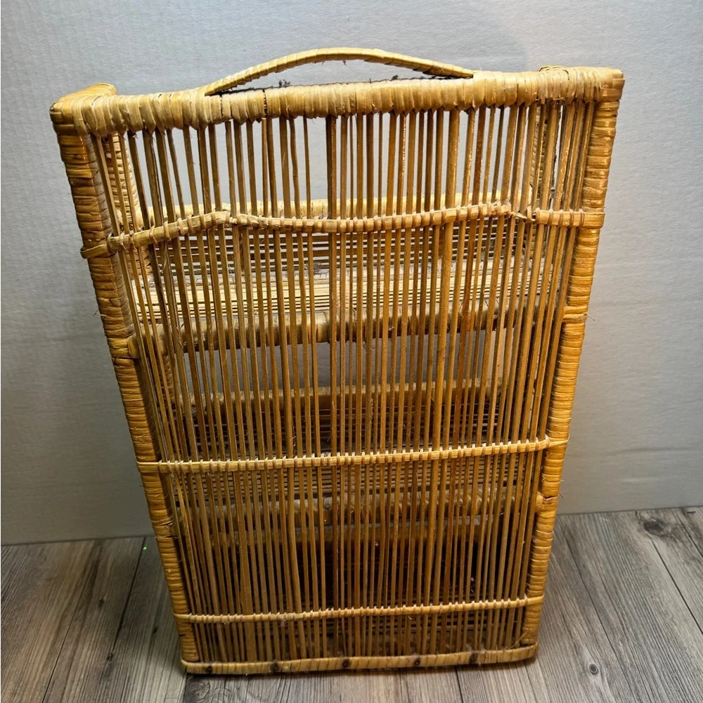 Vintage Wicker Rattan Three Tier Bathroom Shelving Storage Unit Etagere